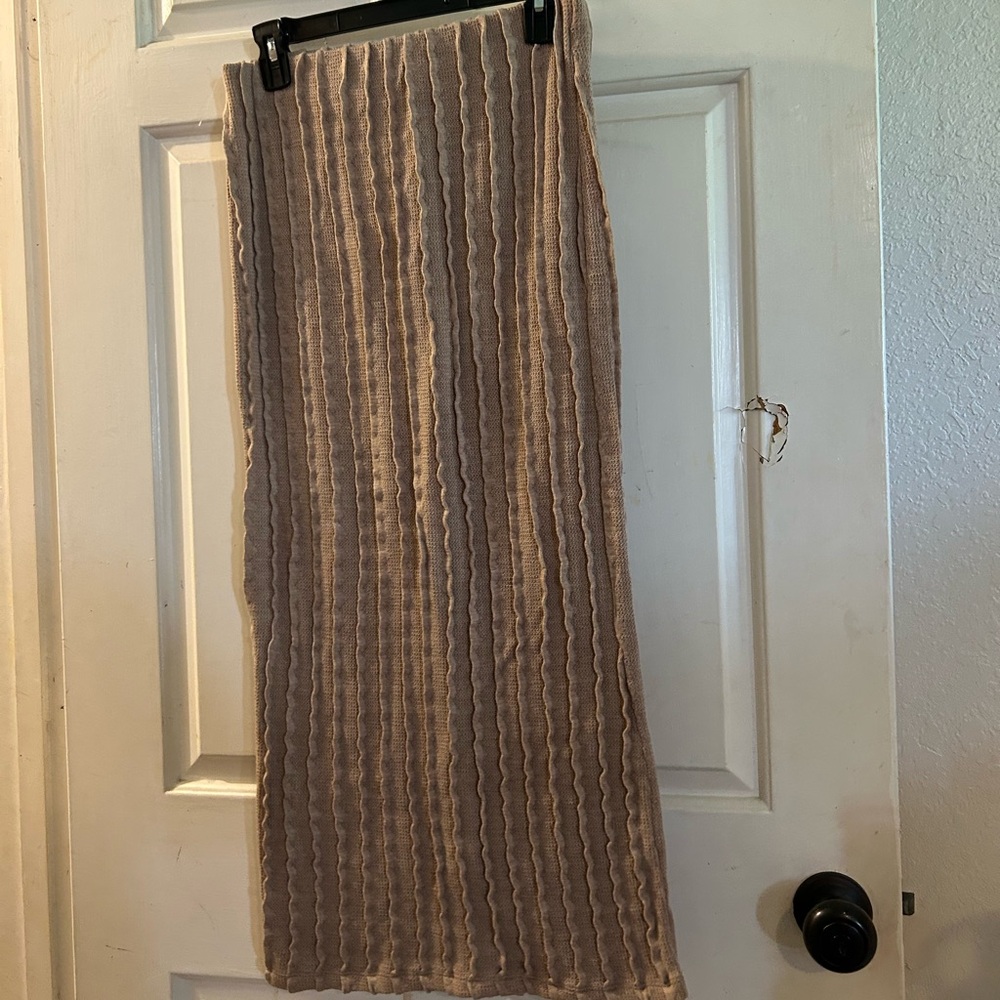 Zara Ribbed Maxi Skirt - Taupe Beige